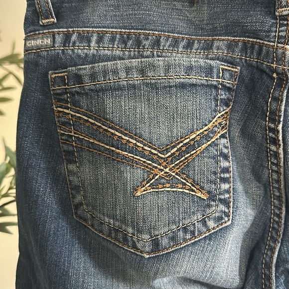 Cinch Ada Jeans - Picture 4 of 4
